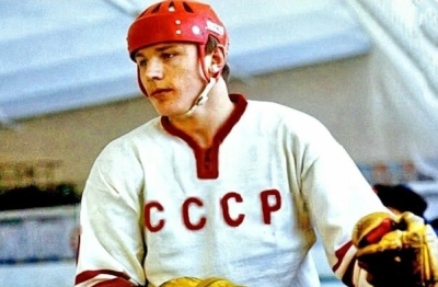 Кто из наших хоккеистов начинал в Первой лиге и пробился в сборную СССР